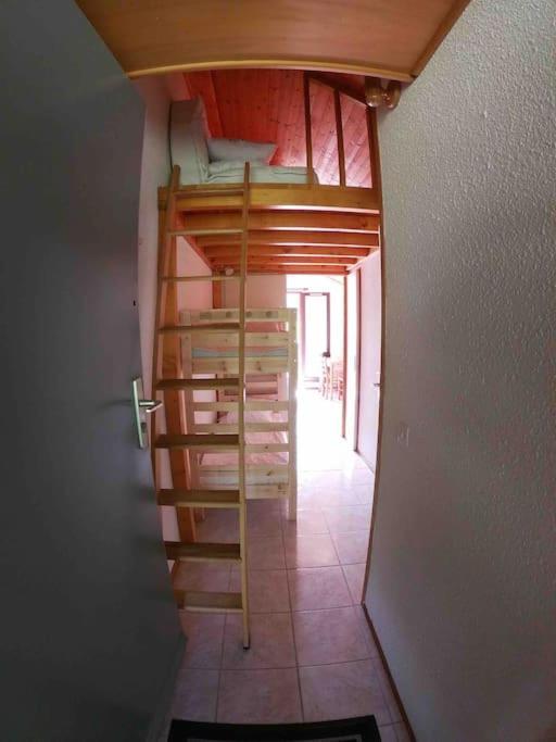 Plein Sud Montagne Et Lacs Apartment *